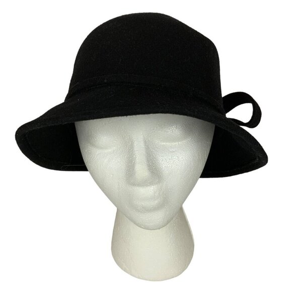 Betsey Johnson Black Wool Hat With Pink & Black Feathers Bow Detail One Size - Picture 1 of 7